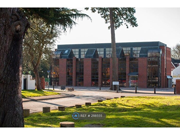 1 Bedroom Flat To Rent In Wardour Place, Slough, SL1