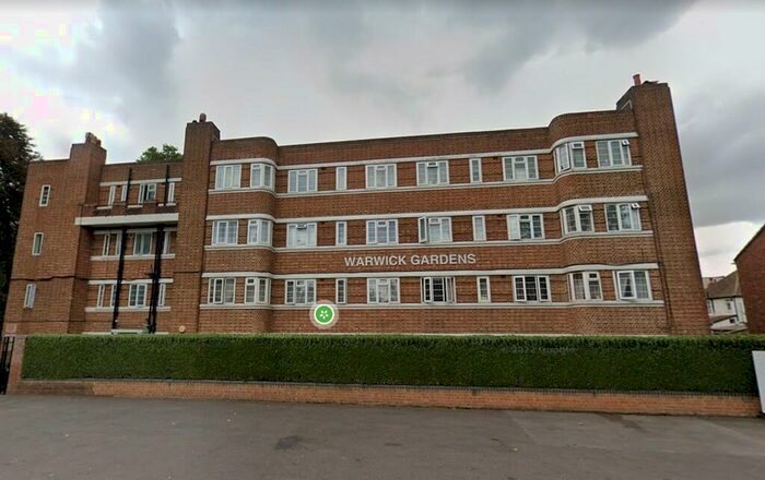 2 Bedroom Apartment To Rent In London Road, Thornton Heath, CR7