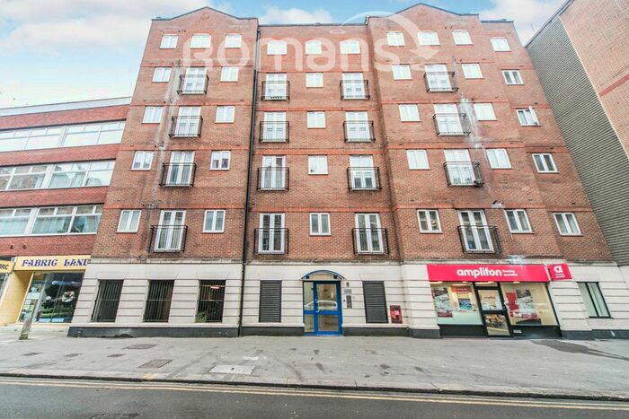 1 Bedroom Flat To Rent In Cheapside, Reading RG1