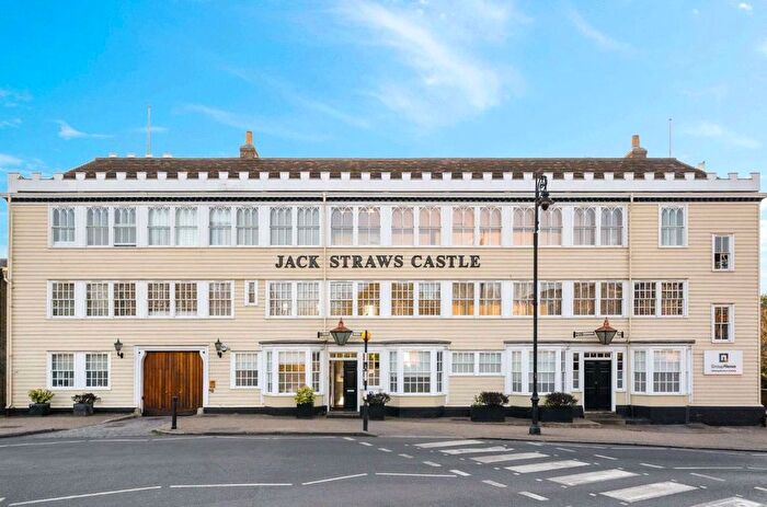 2 Bedroom Terraced House For Sale In North End Way, London, NW3