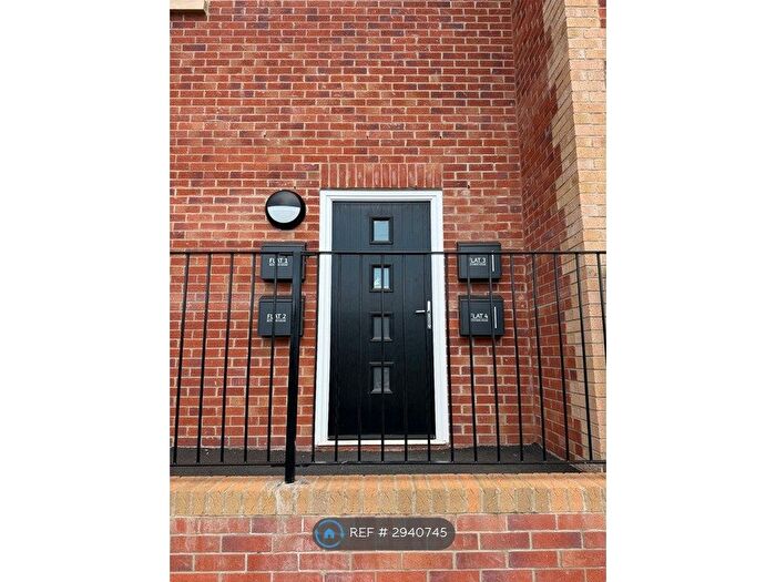 1 Bedroom Flat To Rent In Monk Bretton, Barnsley, S71