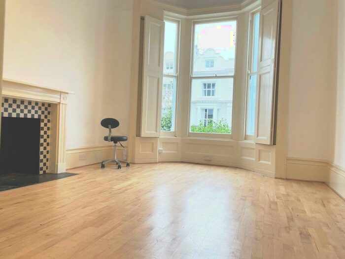 Studio To Rent In Priory Road, London, NW6