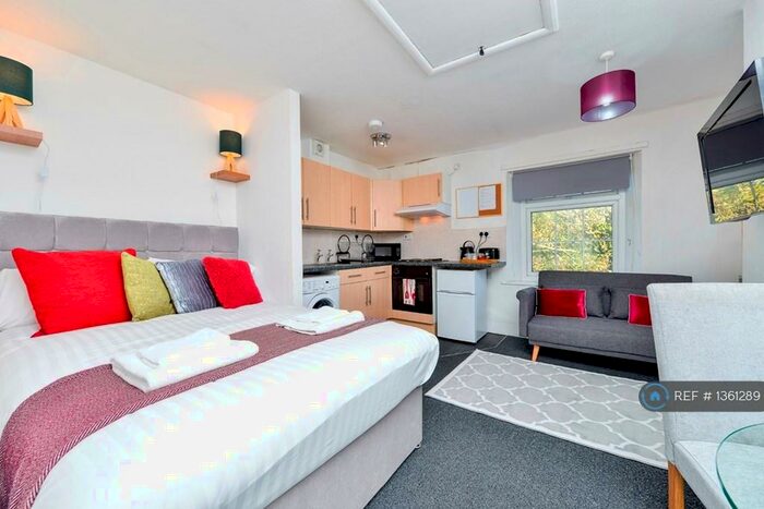 Studio To Rent In Scotgate, Stamford, PE9