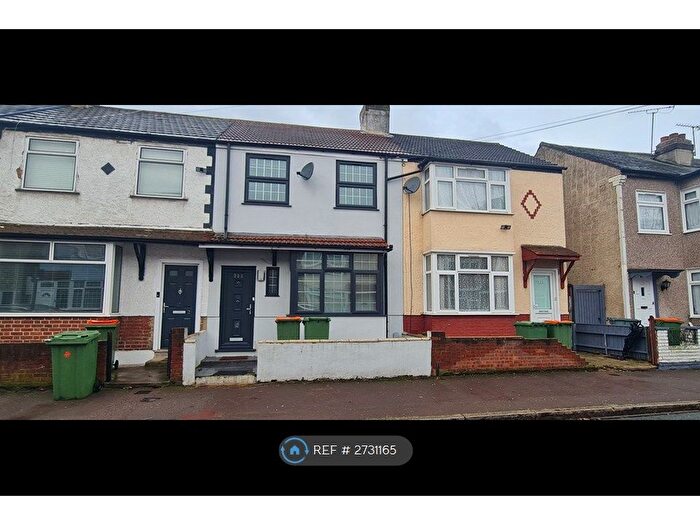 3 Bedroom Terraced House To Rent In Walton Road, London, E12
