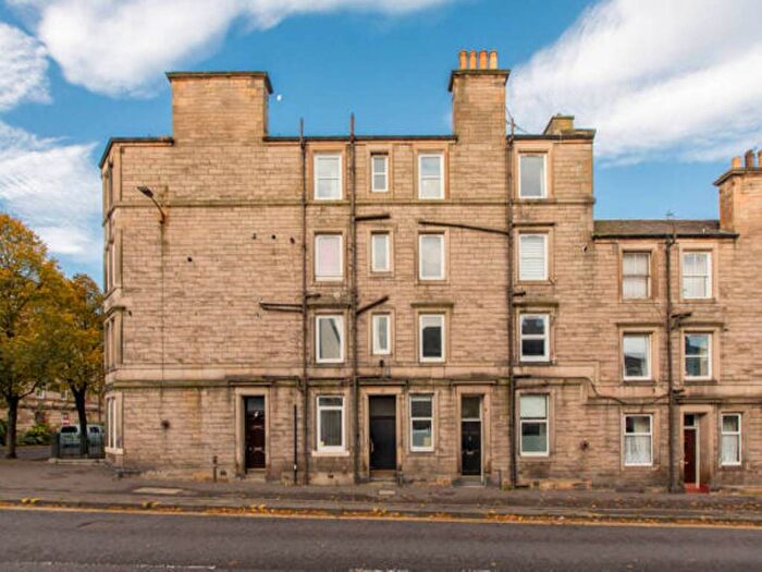 1 Bedroom Flat To Rent In Easter Road, Leith, Edinburgh, EH6