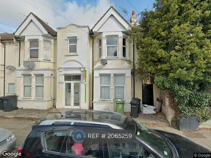 1 Bedroom Flat To Rent In Hewett Road, Portsmouth, PO2