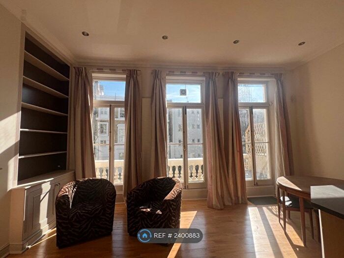 1 Bedroom Flat To Rent In Barons Court Road, London, W14