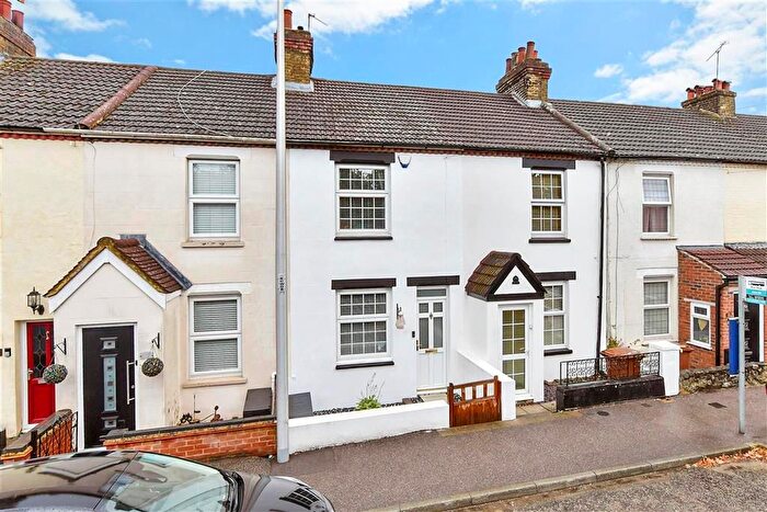 2 Bedroom Terraced House For Sale In Kent Road, Halling, Rochester, Kent, ME2