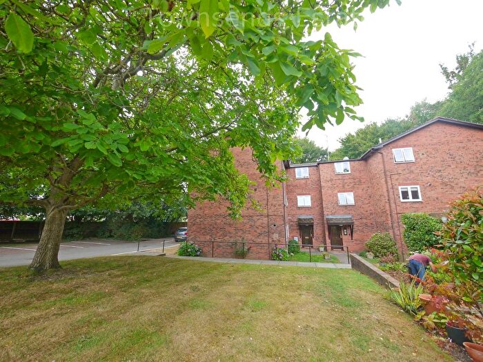 2 Bedroom Flat To Rent In Anthus Mews, Northwood, HA6