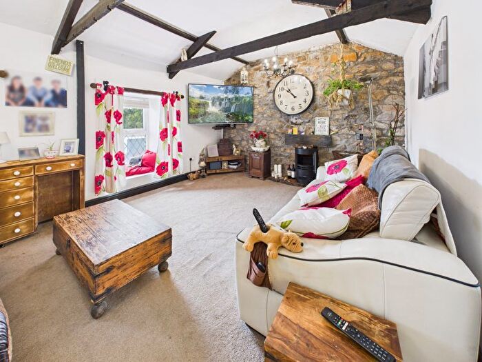 4 Bedroom Property For Sale In Rose Cottages, Camborne, TR14