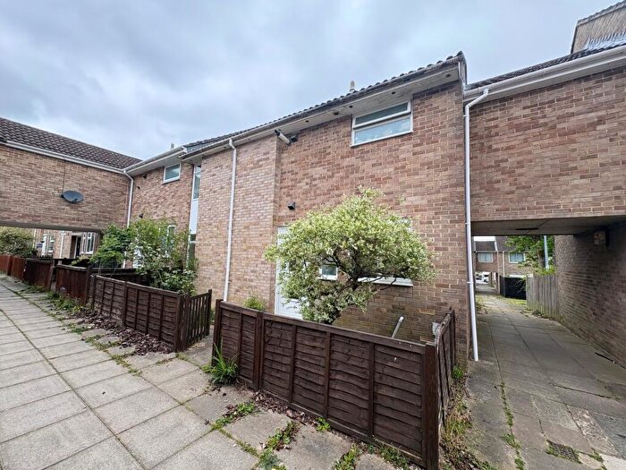 3 Bedroom Terraced House To Rent In Byng Walk, Admirals Way, Andover, SP10