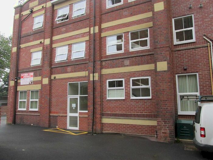 1 Bedroom Flat To Rent In Brunswick Park Road, Wednesbury, WS10