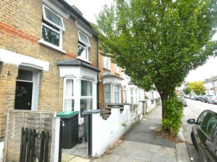 3 Bedroom Terraced House To Rent In Elmar Road, London, N15