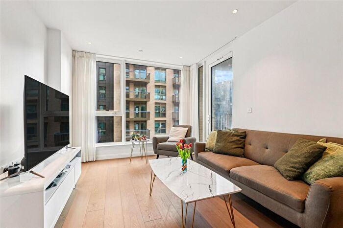 2 Bedroom Apartment To Rent In Gasholder Place, Oval Village, London, SE11