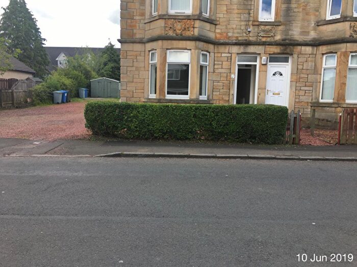 1 Bedroom Flat To Rent In Douglas Street, Carluke, ML8