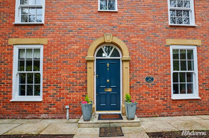 5 Bedroom Detached House For Sale In Ashton House, Runcorn, WA7