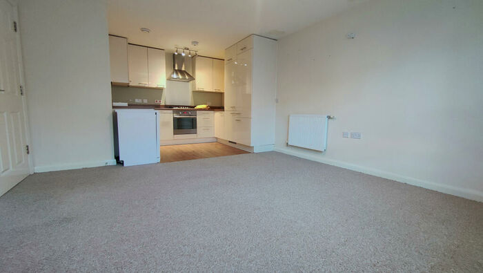 1 Bedroom Flat To Rent In Braeburn Court, Orpington, BR6