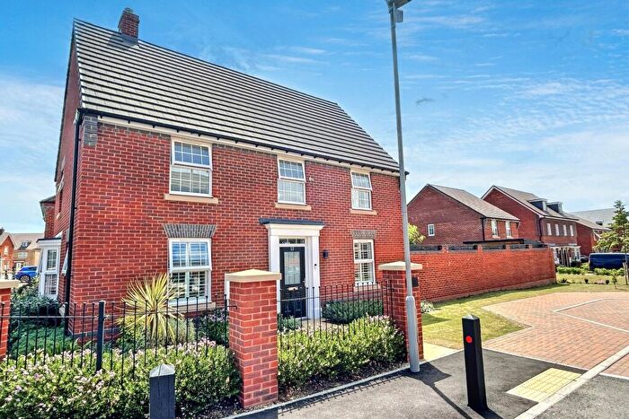 4 Bedroom Detached House For Sale In Wimborne, BH21