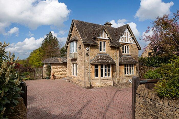 3 Bedroom Detached House For Sale In Station Road, Stow On The Wold, Cheltenham, Gloucestershire, GL54