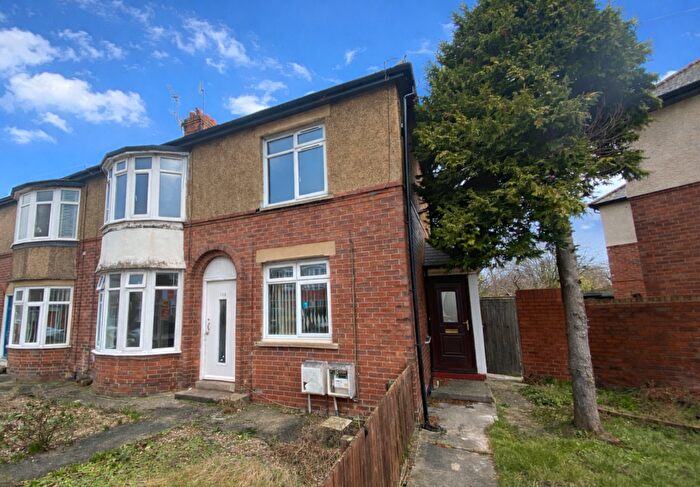 2 Bedroom Flat To Rent In Closefield Grove, Monkseaton, NE25