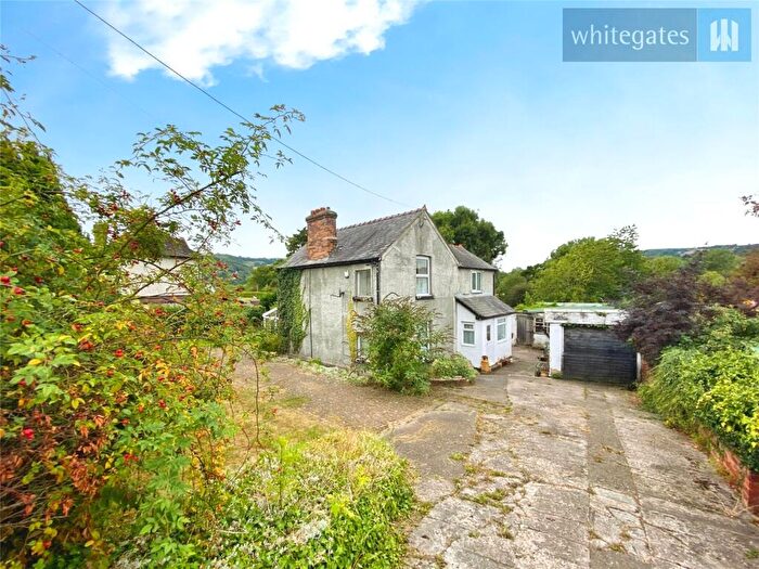 3 Bedroom Detached House For Sale In Dolydd Road, Cefn Mawr, Wrexham, LL14