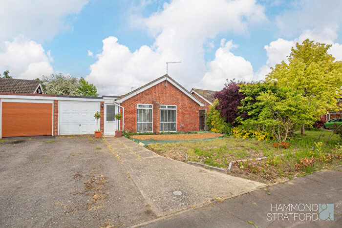 2 Bedroom Detached Bungalow For Sale In Firs Road, Hethersett, NR9