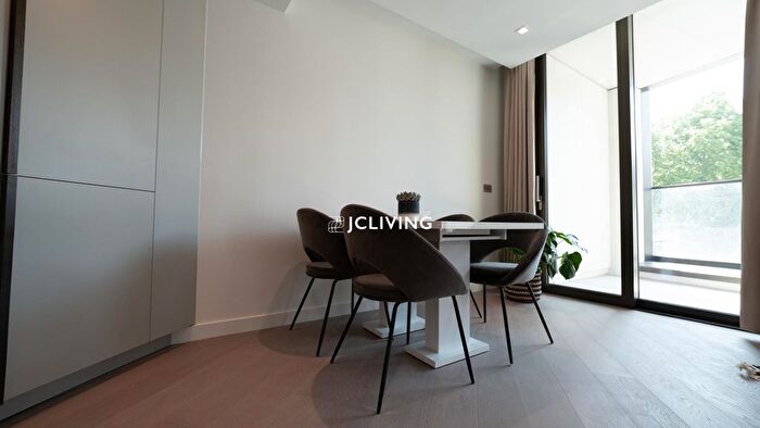 2 Bedroom Flat To Rent In Westmark Tower, London, W2