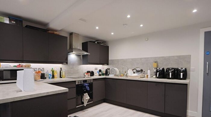 7 Bedroom Maisonette To Rent In High Street, Bristol, BS1