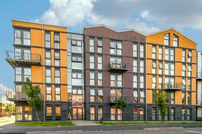 2 Bedroom Apartment To Rent In William Street, Birmingham, West Midlands, B15