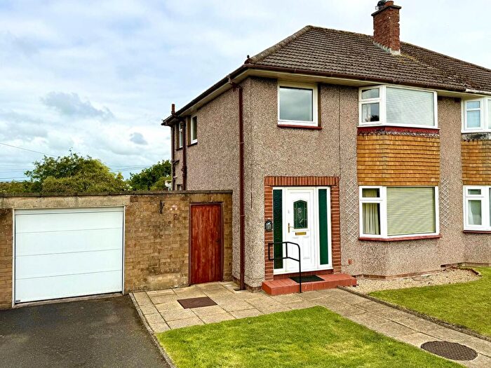 3 Bedroom Semi-Detached House For Sale In Turnberry Road, Annan, DG12