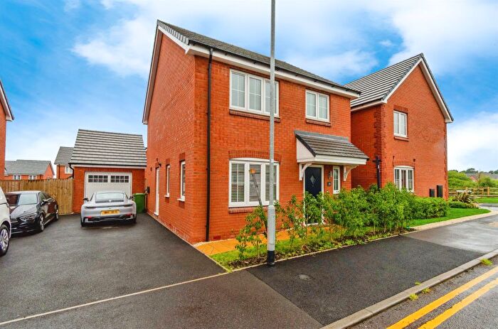 3 Bedroom Detached House For Sale In Noble Road, Hednesford, Cannock, WS12