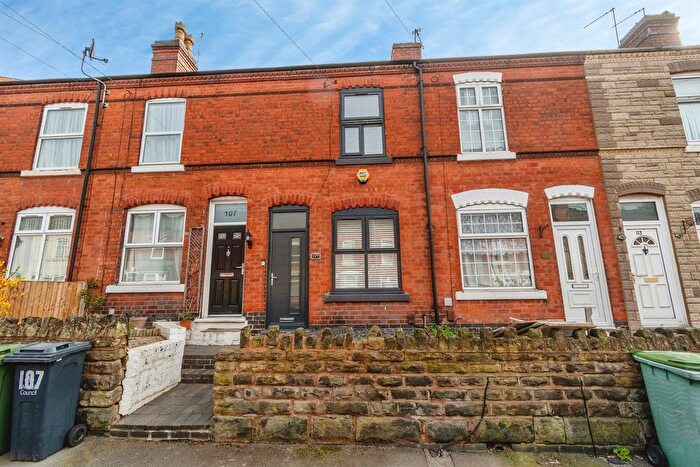 3 Bedroom Terraced House For Sale In West Bromwich Road, Walsall, WS1