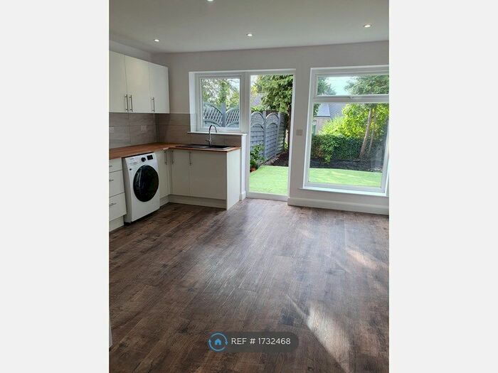 2 Bedroom Terraced House To Rent In Graham Street, Newport, NP20