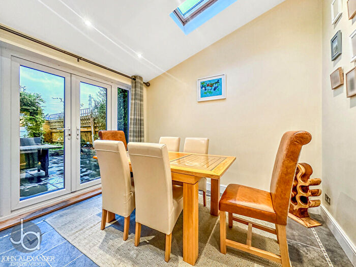 3 Bedroom Semi-Detached House For Sale In Whitehall Close, Colchester, CO2