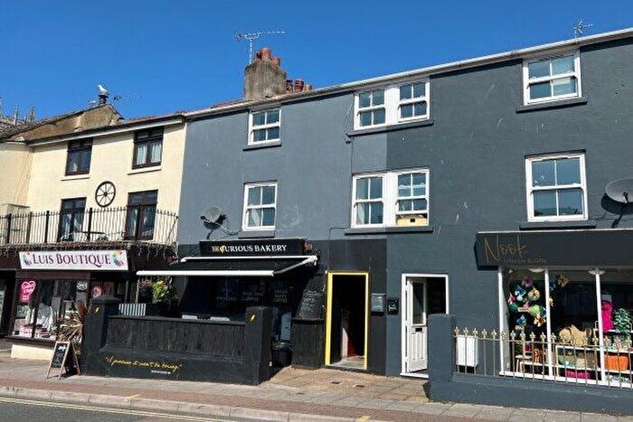2 Bedroom Maisonette To Rent In Middle Street, Brixham, TQ5
