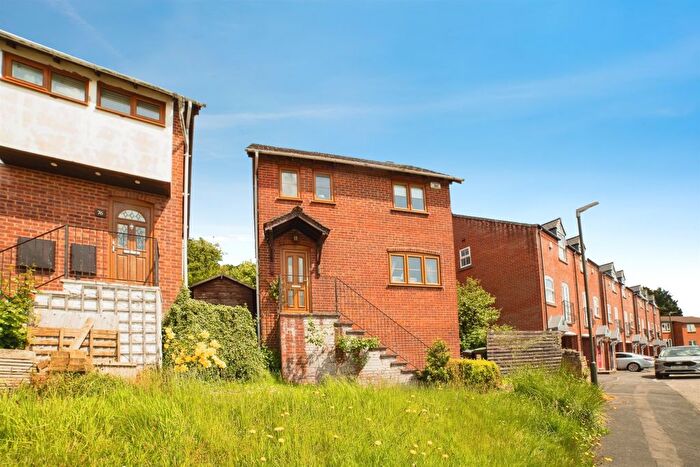 3 Bedroom Detached House For Sale In Acorn Drive, Belper, DE56