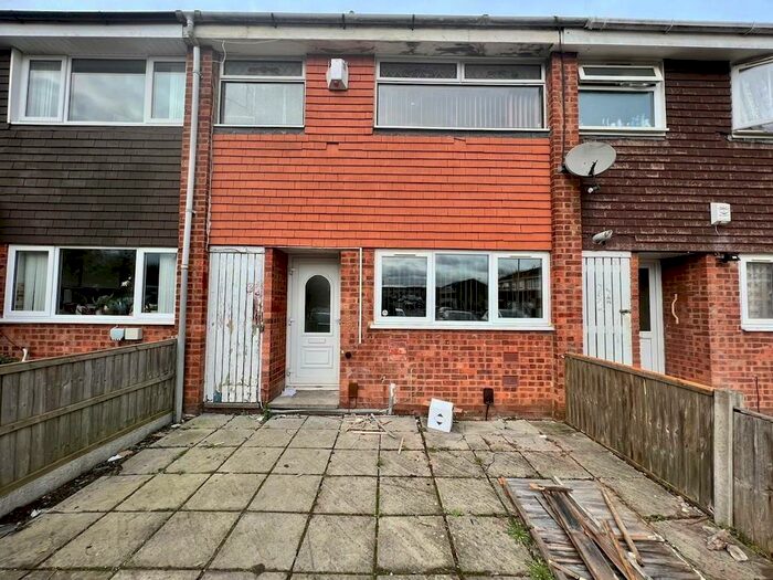 3 Bedroom Town House To Rent In Blaise Grove, Northfields, Leicester, LE4