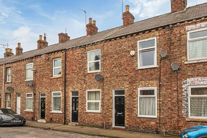 2 Bedroom Terraced House For Sale In Bromley Street, York, YO26