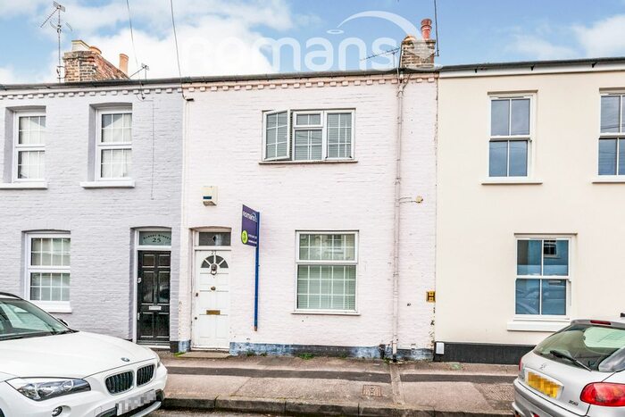 2 Bedroom Terraced House To Rent In Albert Street, Windsor, SL4