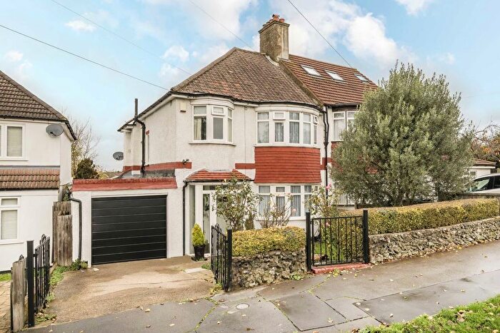 3 Bedroom Semi Detached House For Sale In Norbury Hill, London, SW16