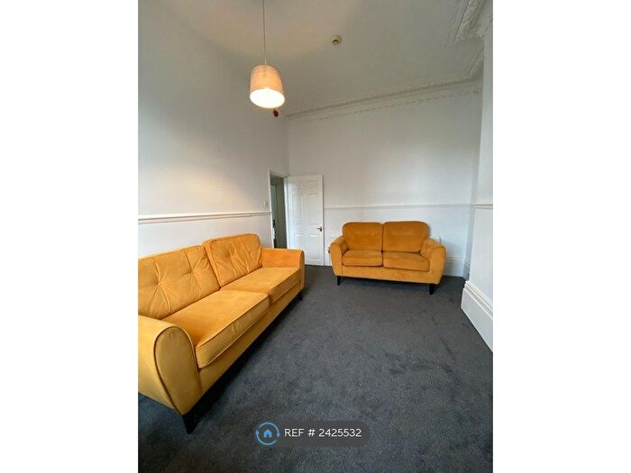 2 Bedroom Flat To Rent In Argyle Square, Sunderland, SR2