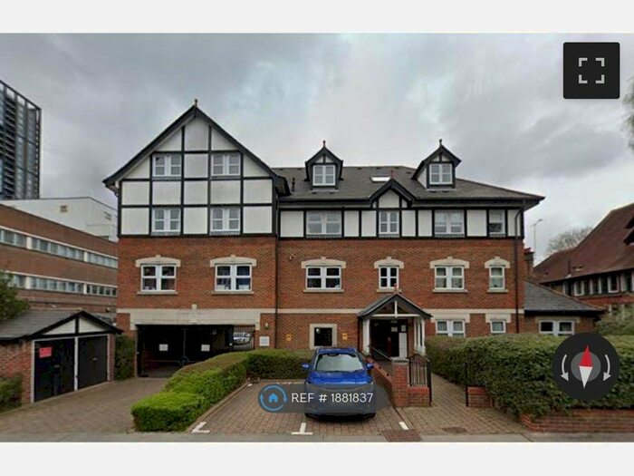 2 Bedroom Flat To Rent In Keys Court, East Croydon, CR0