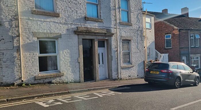 1 Bedroom Flat To Rent In Northbourne Street, Gateshead, NE8