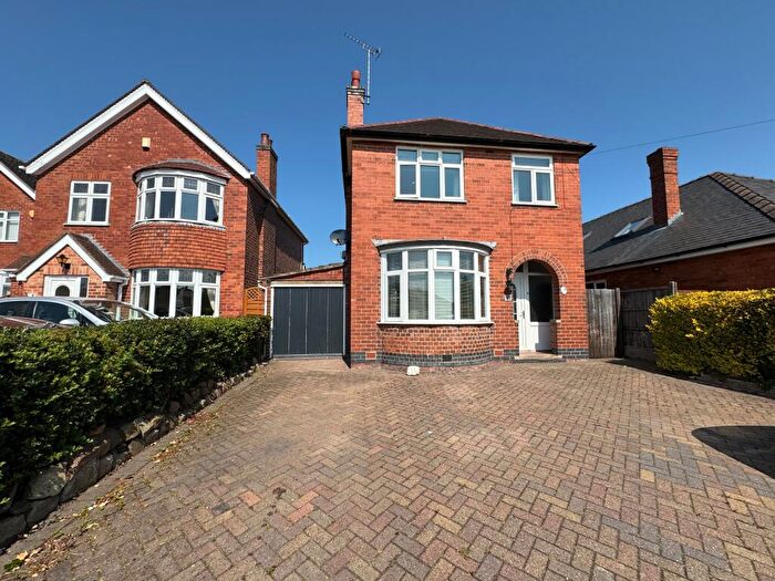 3 Bedroom Detached House For Sale In Church Road, Stretton, Burton-on-Trent, DE13