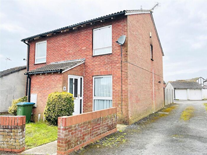 2 Bedroom Semi-Detached House To Rent In Keelson Way, Littlehampton, BN17