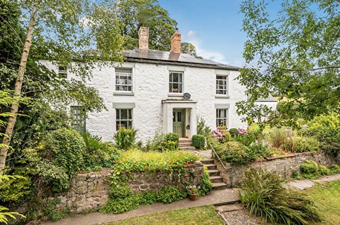 5 Bedroom Detached House For Sale In Bron Y Wern, Trefonen, Oswestry, SY10