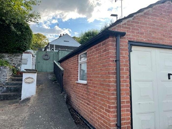 2 Bedroom Cottage To Rent In Castle Street, Whitwick, LE67