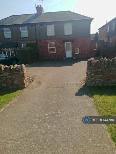 3 Bedroom Semi-Detached House To Rent In Port Road, Northampton, NN5