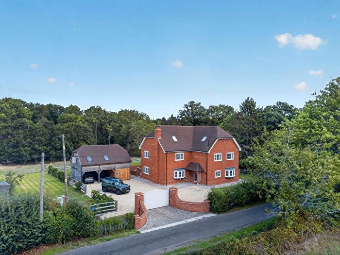6 Bedroom Detached House For Sale In Scratchface Lane, Bradfield, RG7