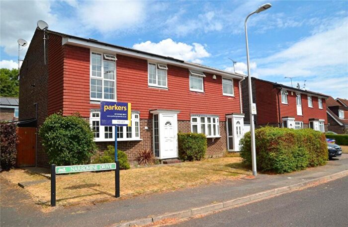 3 Bedroom Semi Detached House To Rent In Narromine Drive, Calcot, Reading, Berkshire, RG31